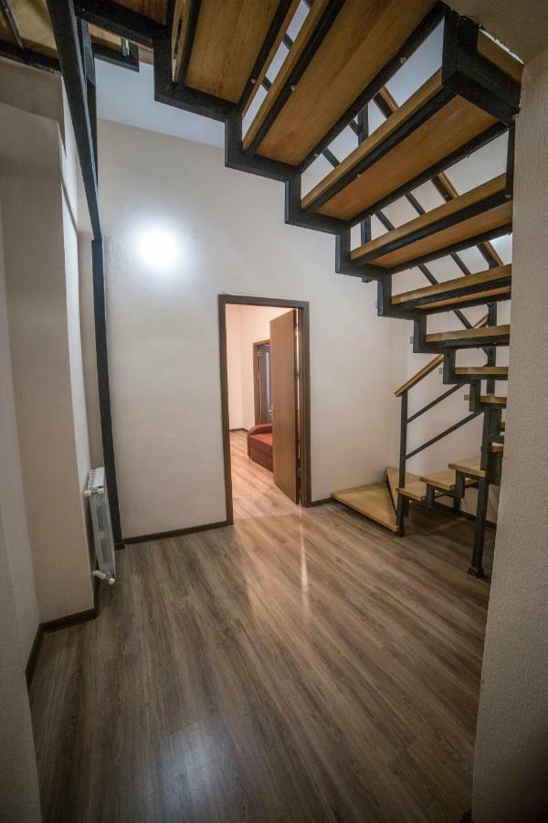Your Apartment In This City N2 Tiflis Exterior foto